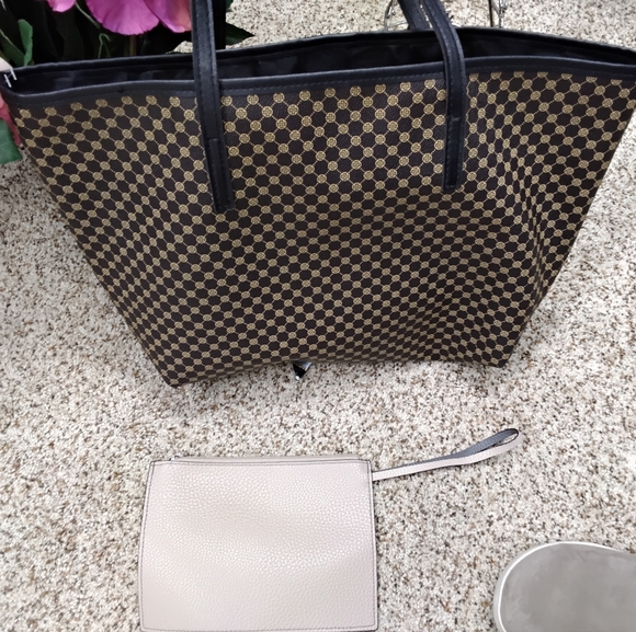 3900 Large Brown Patterned Tote Bag with Scarf Accent - Women's Shoulder Bag - Picture 6 of 8